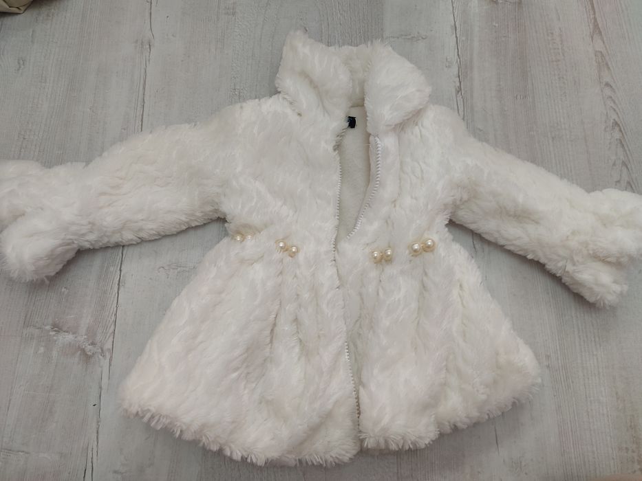 Płaszczyk białe futerko 86 92