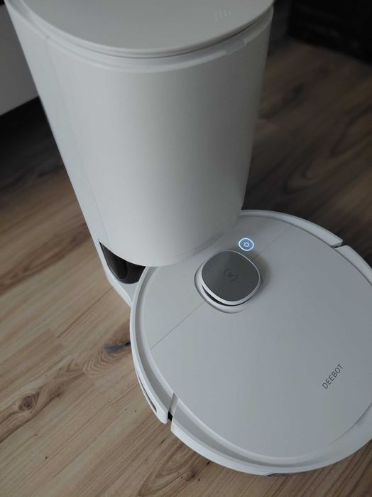 Robot sprzątający stacja SAMO OPRÓŻNIANIA mopowanie wifi