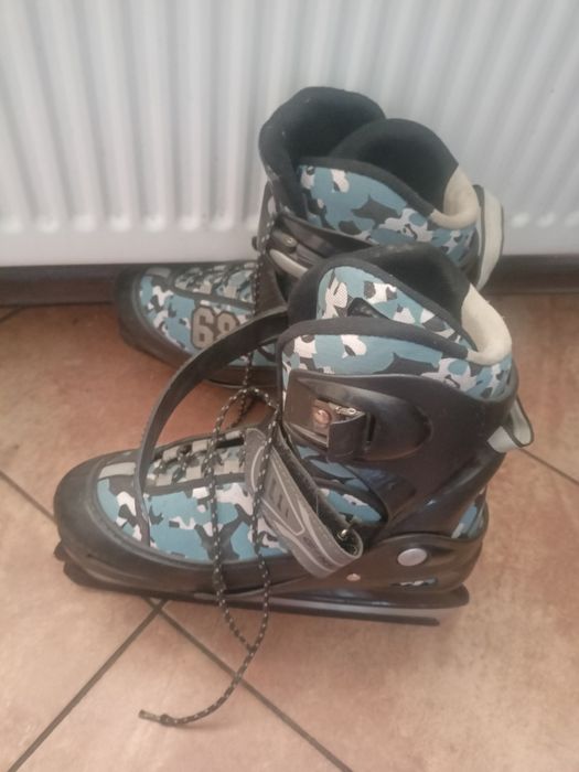 Łyżwy hokejowe młodzieżowe