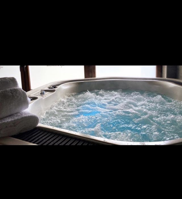 Jacuzzi wolnostojące MOG-1305