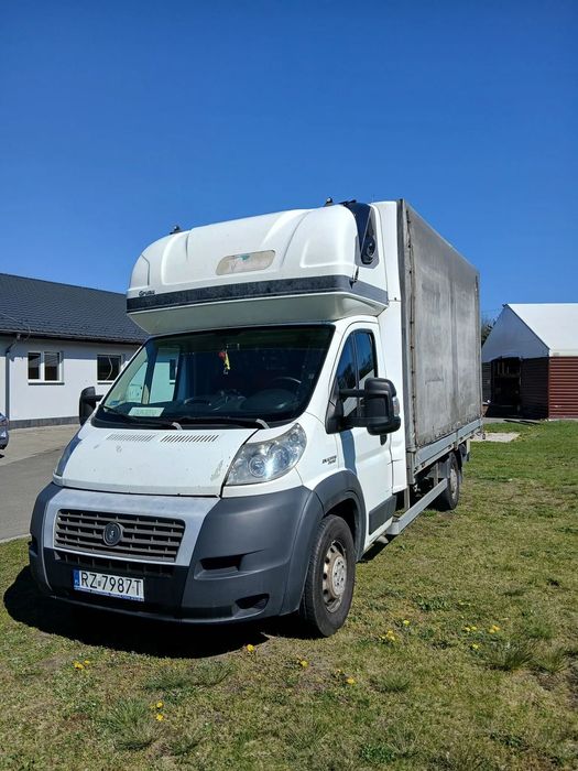 Fiat Ducato  Fiat Ducato furgon z 2014 roku, silnik diesel 2.3 o mocy 96 KM
