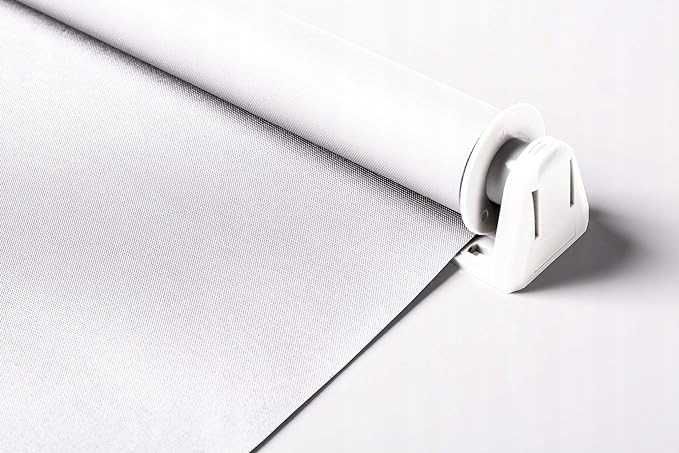 Roleta okienna zaciemniająca biała 60 x 160