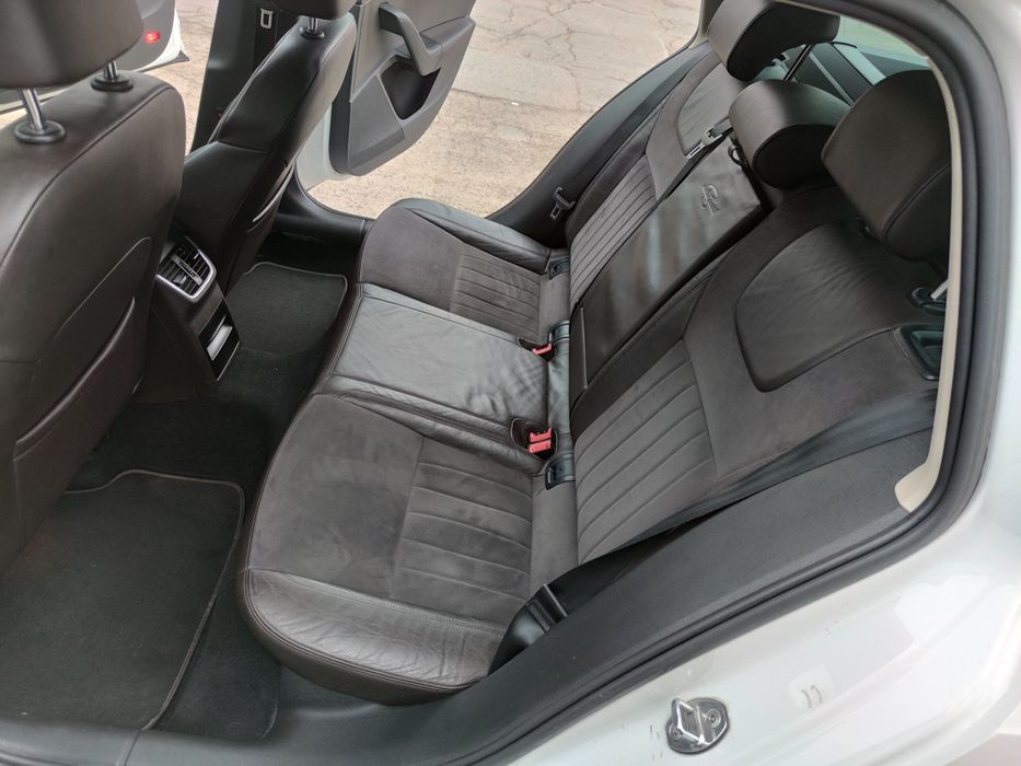 Разборка Skoda A7 2.0 розбірка Octavia A5 A7 1.6 TDI LF9E 9P9P CRMB