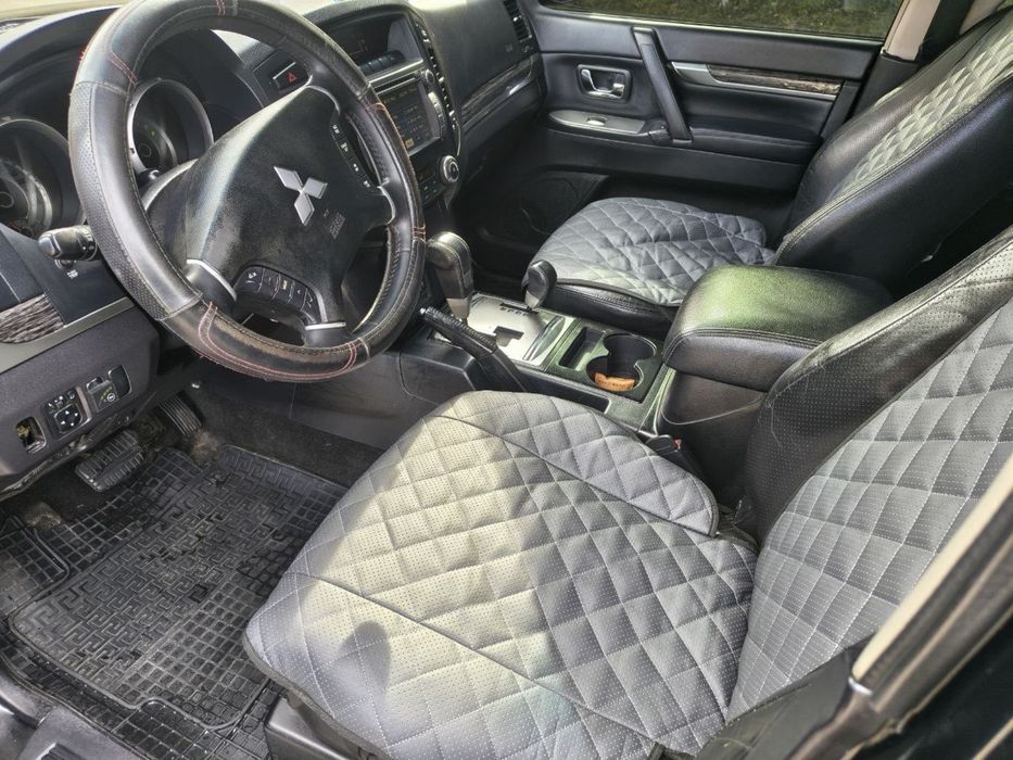 Mitsubishi Pajero Wagon 2007 VIN JMBLYV97W7J001865 фото оголошення 9 з 24