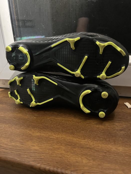 Buty piłkarskie korki nike mercurial vapor 15