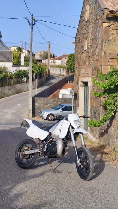 Aprilia RX with Swap CRM 125 - Supermoto Setup!