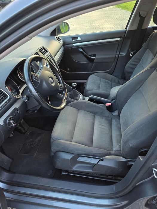 Golf Variant Highline 1.6