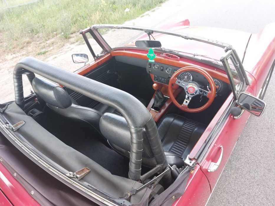 MG Midget 1500 - 1975r- cabrio