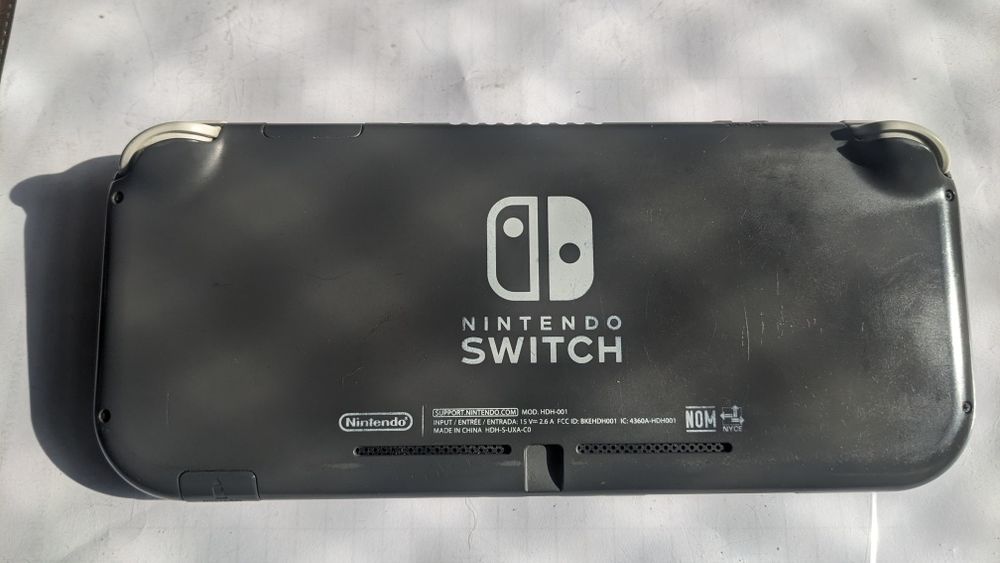 Ігрова приставка Nintendo Switch Lite