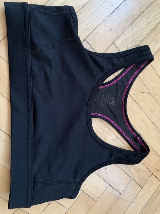 Спортивний топ H&M гарної якості