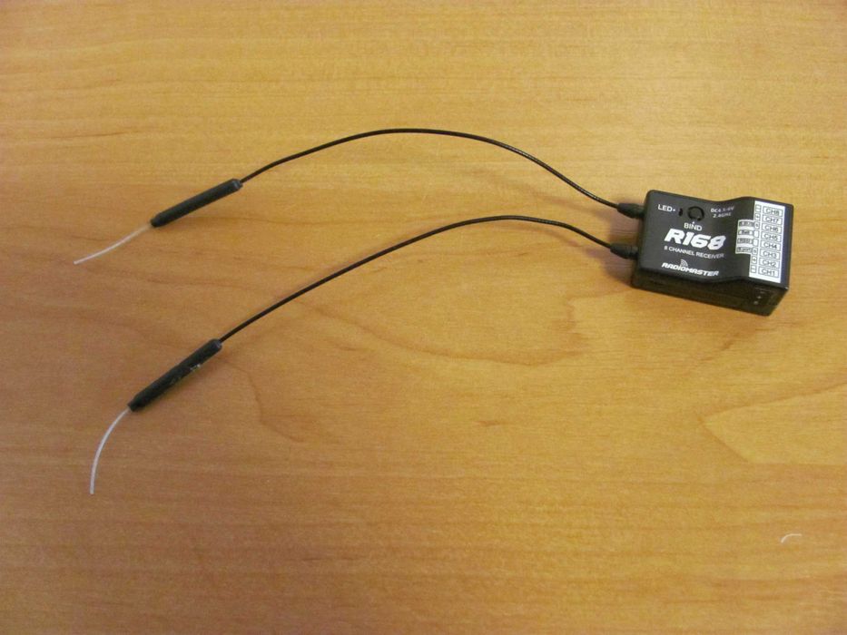 Приемник RadioMaster R168 PWM, SBUS, S.Port: 500 грн. - Аксесуари для ...