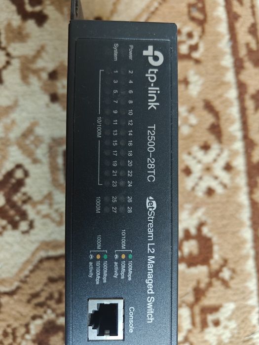 TP-Link T2500-28TC 28-Port Smart Switch