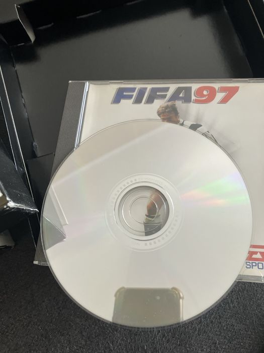 Na sprzedaż FIFA PC PS4 PS5 FIFA 97 15 16 17 19 20 21 FIFA International Soccer