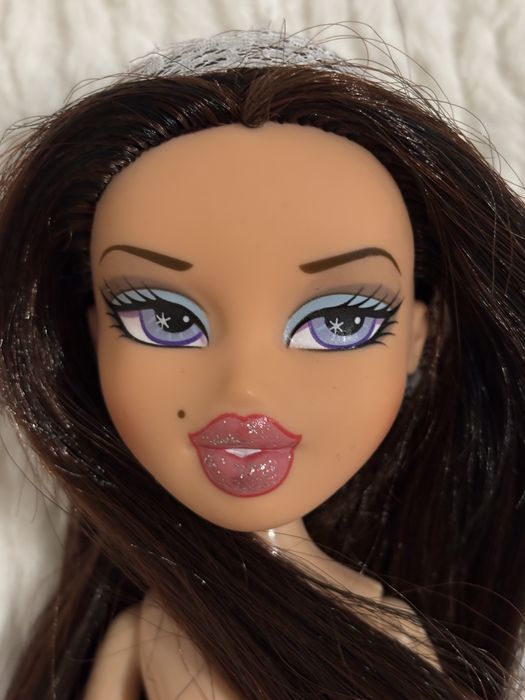 Bratz лялька Братс Фібі