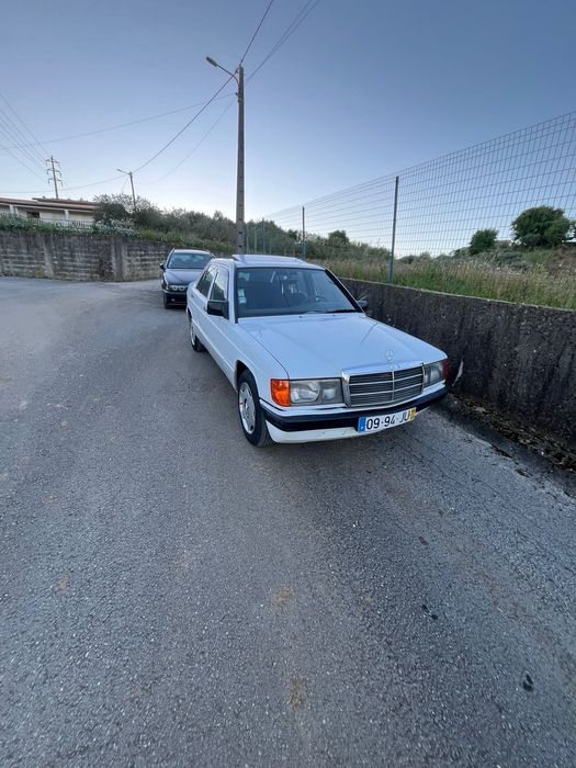 Mercedes 190d carro