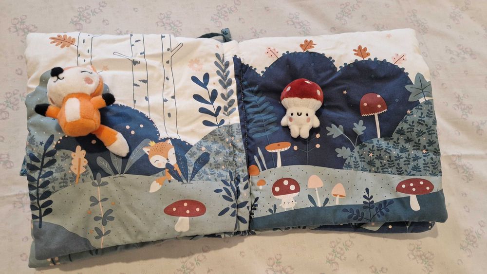 Livro de atividades para bebés