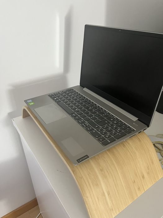 Suporte Computador - Madeira - Novo