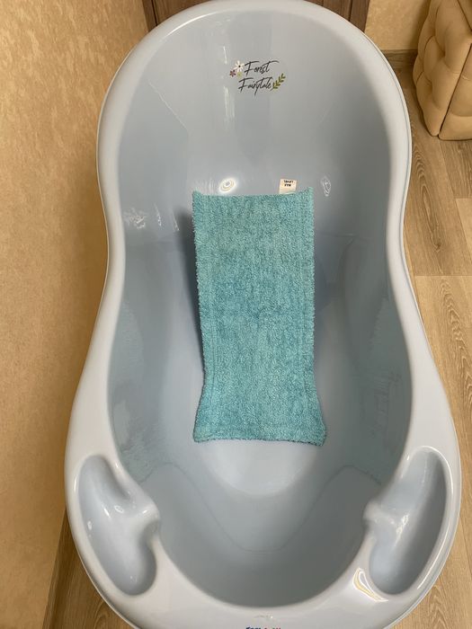 Ванночка с горкой детская