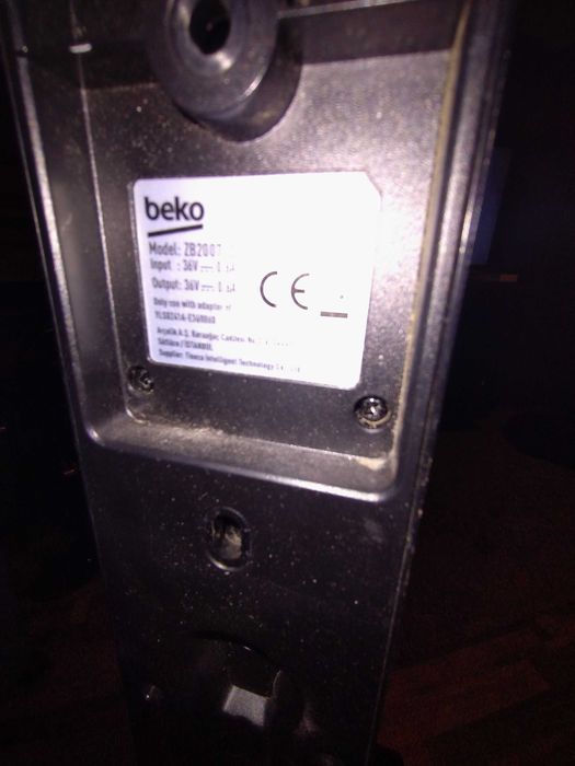 Odkurzacz BECO stacja ładująca