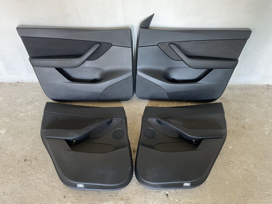 Карти дверей Tesla Model Y обшивка дверей Тесла Молел У