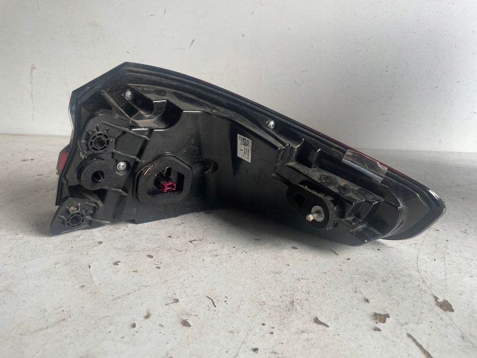 bmw 5 g30 lift sedan lampa lewa tył