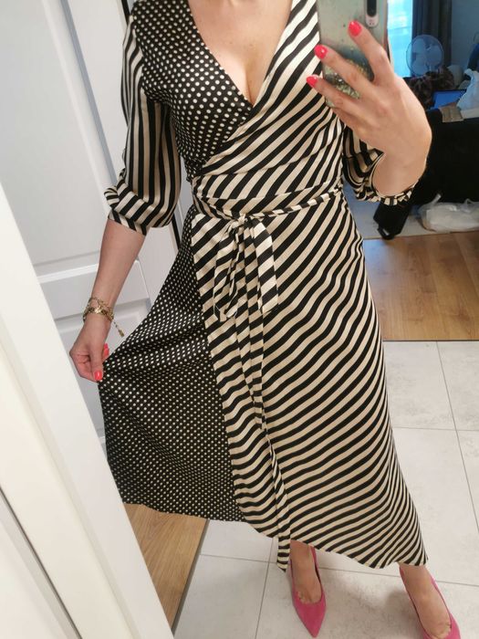 Sukienka midi, asymetryczna, Stradivarius, rozmiar s