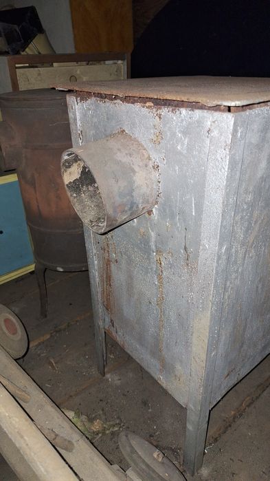 Piec koza żeliwny i szamotowy