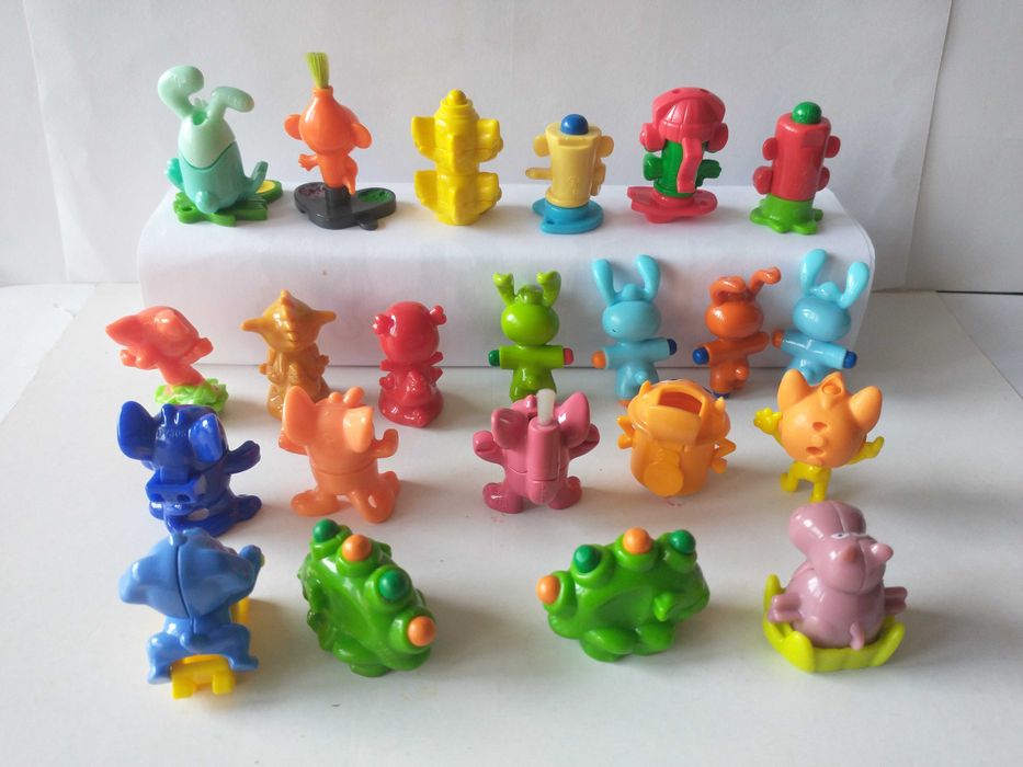 Figurki Kinder Piszące / pieczątki22szt