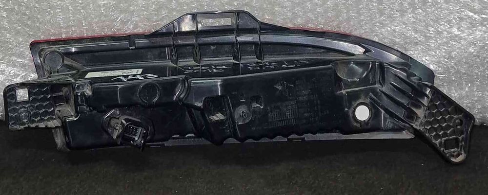 Farolim Nevoeiro Trás Direito 171251300D - TESLA MODEL 3