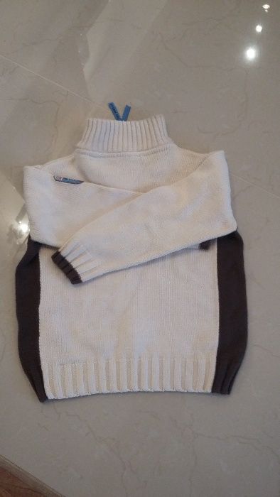 Sweter Cubus                         .