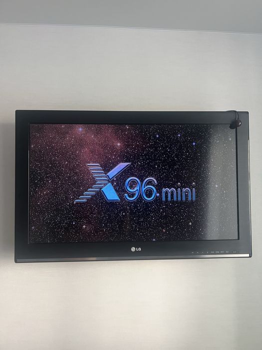 Телевізор LG 32 зі смарт tv із 3D