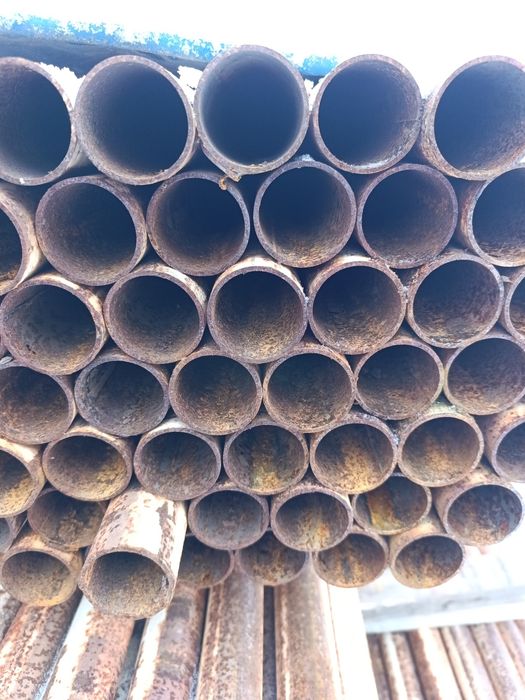 Słupek stalowy GOTOWY rura fi51mm malowany daszek