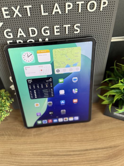 Apple Ipad 12.9 Pro 5 Gen 256  GB Wifi ! M1 !