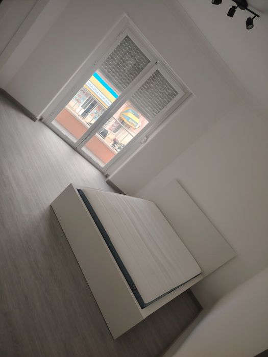 Alugo quarto na pontinha