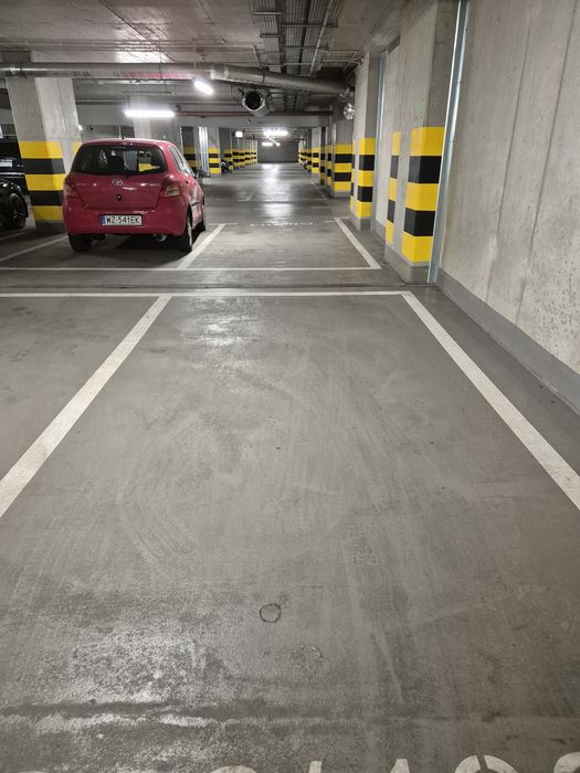 Sprzedam miejsce parkingowe Kasprzaka 29a