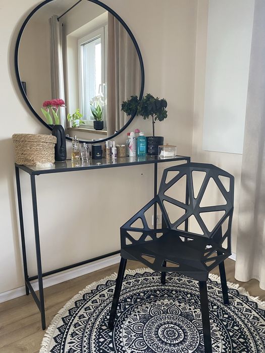 4 krzesla do salonu ,ogrodu lub 4 krzesla tapicerowane