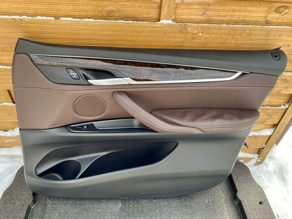 BMW X5 F15 TAPICERKA DRZWI PRAWY PRZÓD