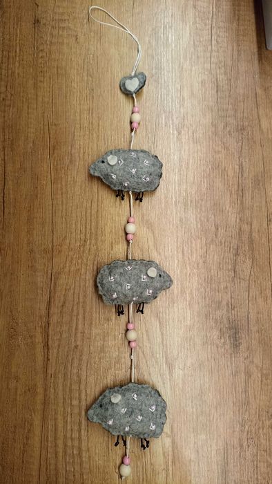 Girlanda, owieczka, baranek, filc, wełna, rękodzieło