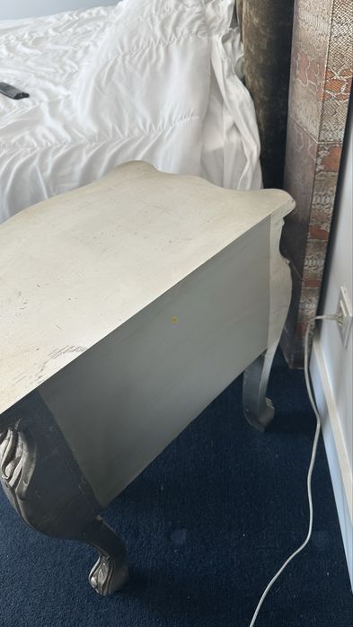 Mesa de cabeceira