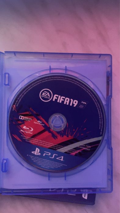 Fifa 19 na ps4.