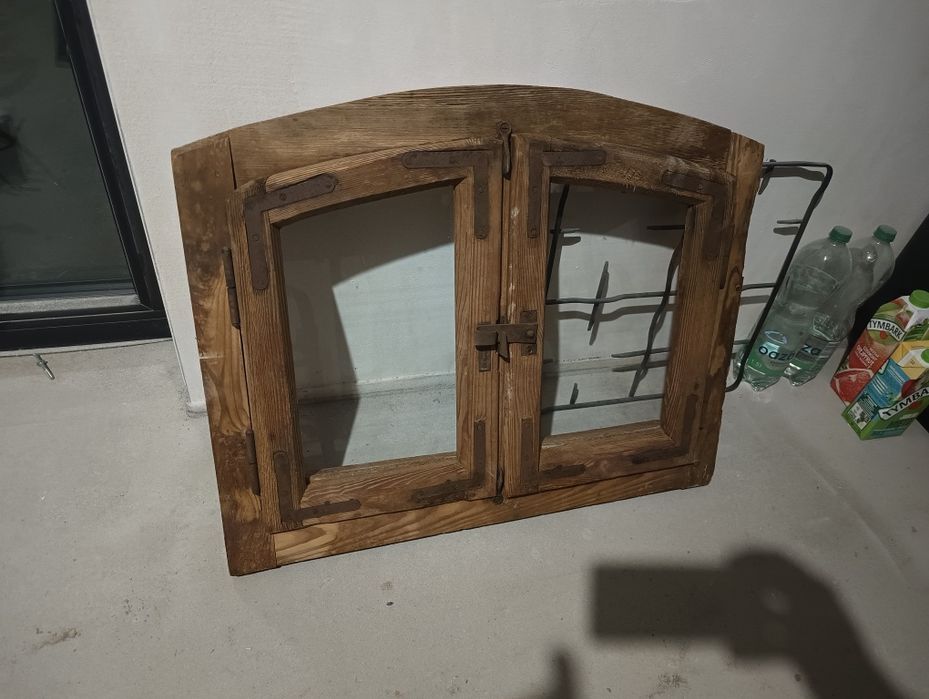 Okno 74x59 zabytkowe drewniane łukowe