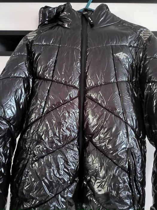 Kurtka 4f rozmiar 158