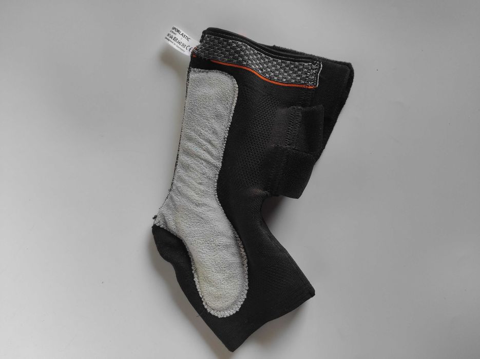 Бандаж голеностопа для фиксации ахиллесового сухожилия Sporlastic07804