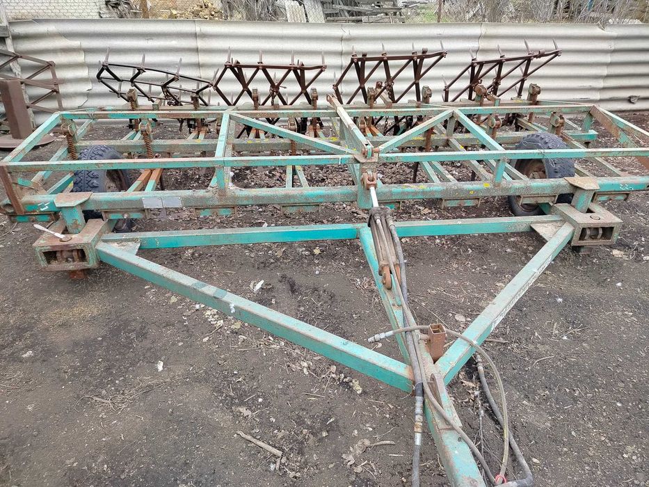 Продам культиватор кпс 4