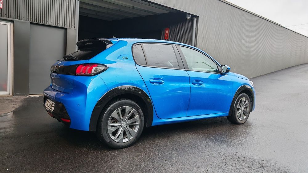 Peugeot e-208 EV Allure Pack 50 kWh 136cv 12/2020