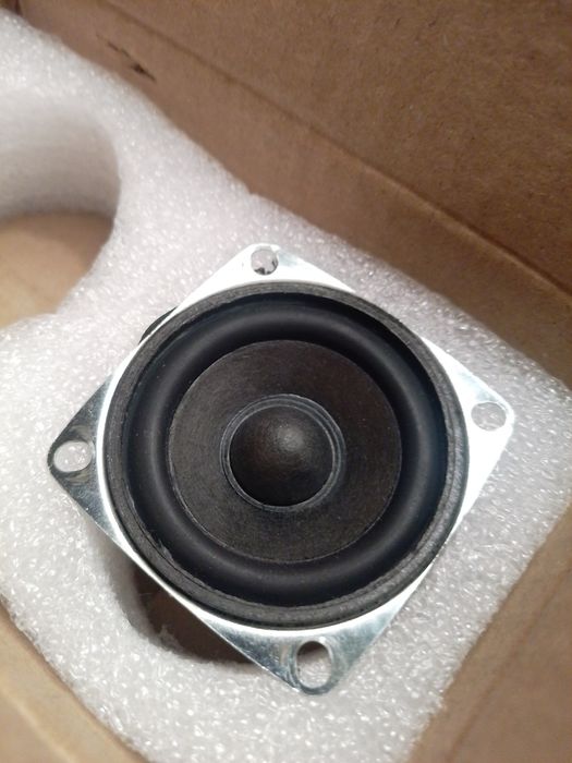 Динамик для аудио колонок