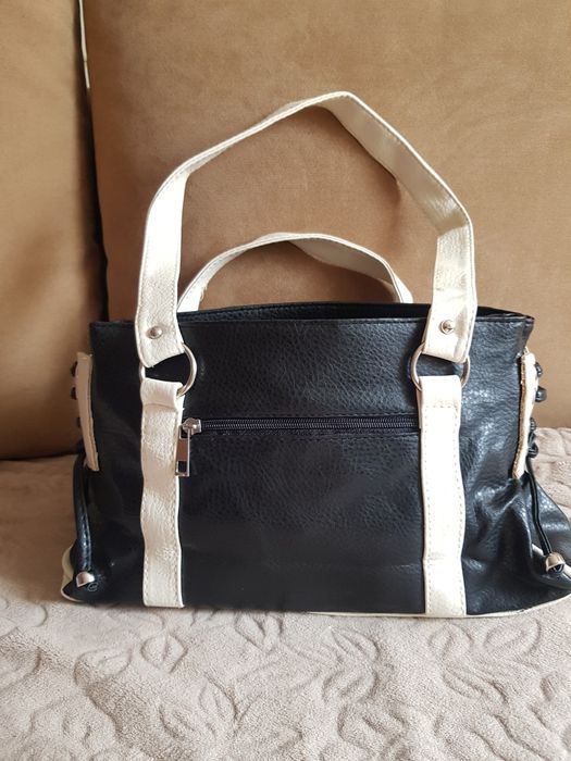 Сумка шкіряна Prada