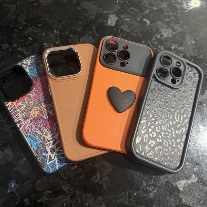 Чохли на iPhone 14 pro