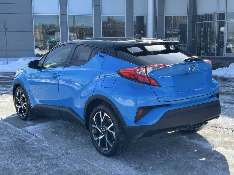 Toyota C-HR Limited      2019
