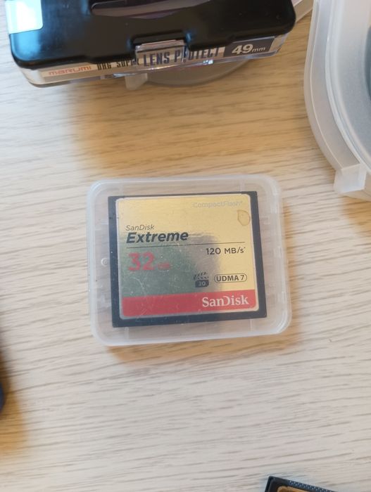 Karta cf 32gb stan bardzo dobry